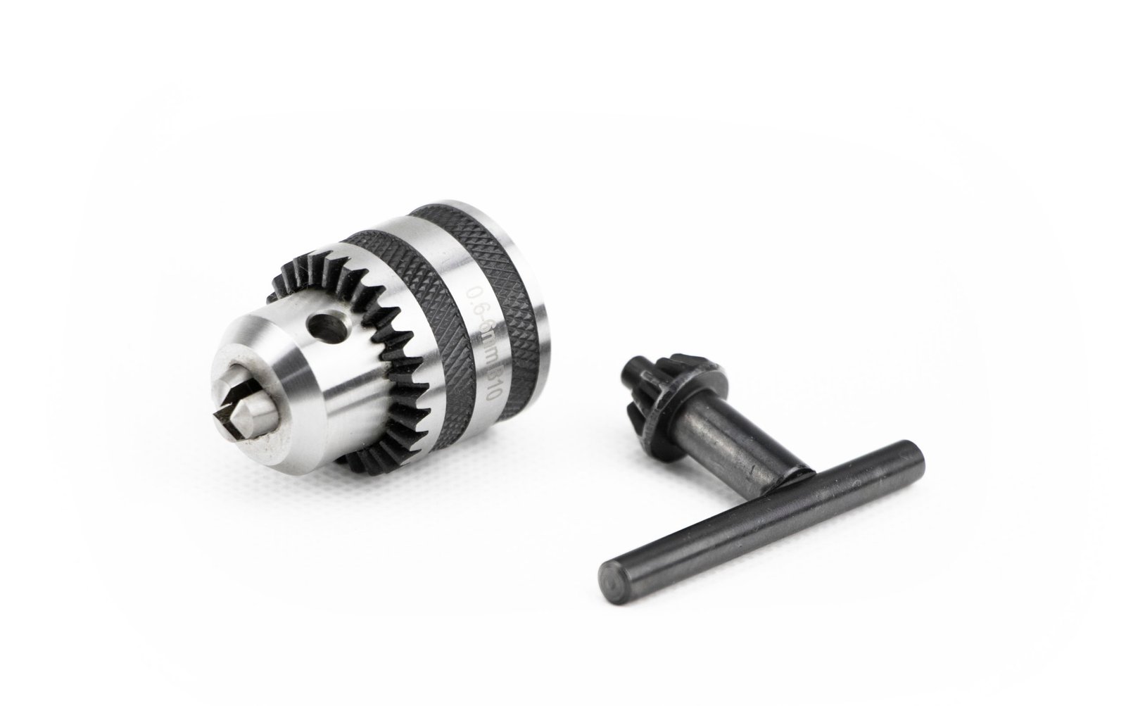 Патрон 0,6-6 мм с ключом для VR-6DF/230