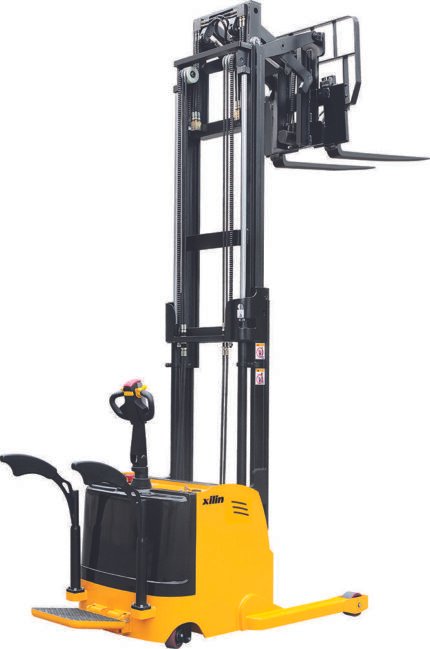 Штабелер самоходный 1,5 т 3,0 м TOR CQDH15A-II с раздвижными 
вилами и противовесом (с платформой)