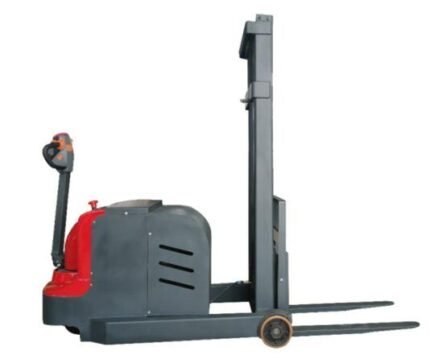 Штабелер TOR CDD-RM самоходный 0.8 т 3 м с раздвижными вилами и противовесом сопровождаемый